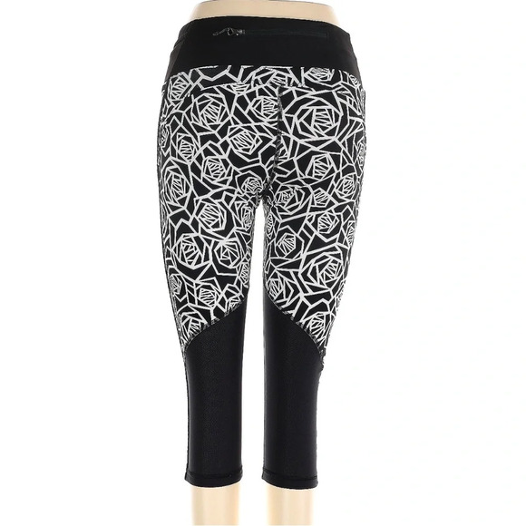 Lululemon Real Quick Crop Posey Black White Floral w/ Mesh Size 4 - Picture 4 of 8